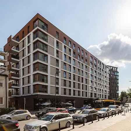 Superapart Okrzei 2, Urban Oasis With Views *